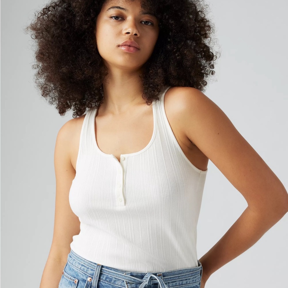 Levi’s VACATIONER RIBBED TANK TOP size Medium